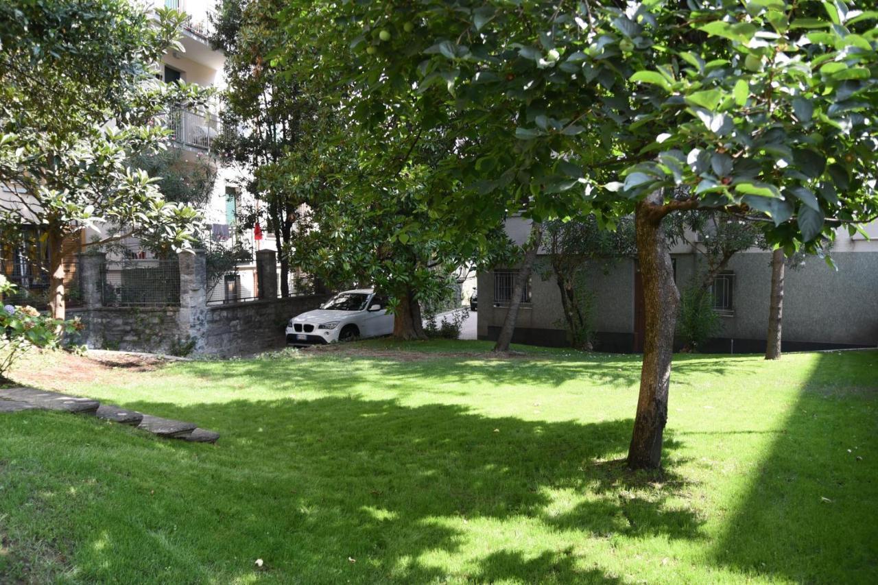 Lake Como Holiday Apartments Exteriör bild